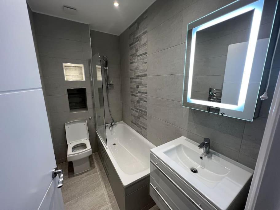 런던 Cosy Entire Flat In Kings Cross 아파트 외부 사진